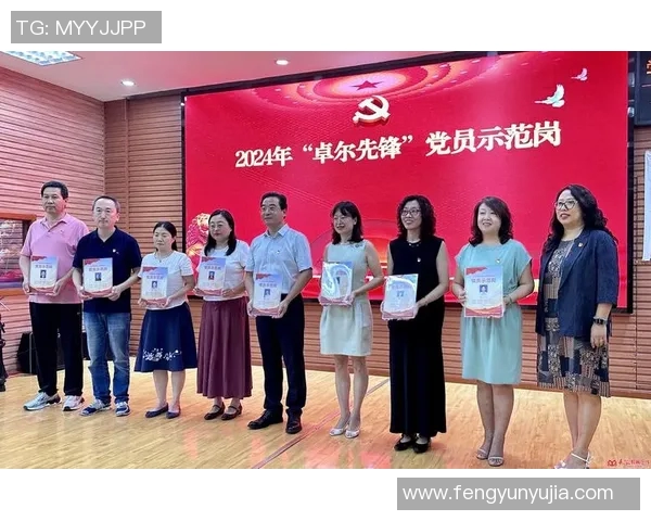 李丽的足球人生：从草根到巅峰的深度对话与心路历程